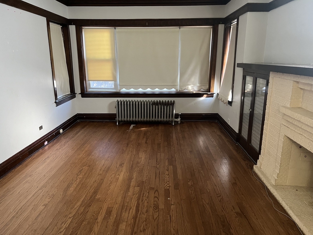 5904 W Berteau Avenue - Photo 6
