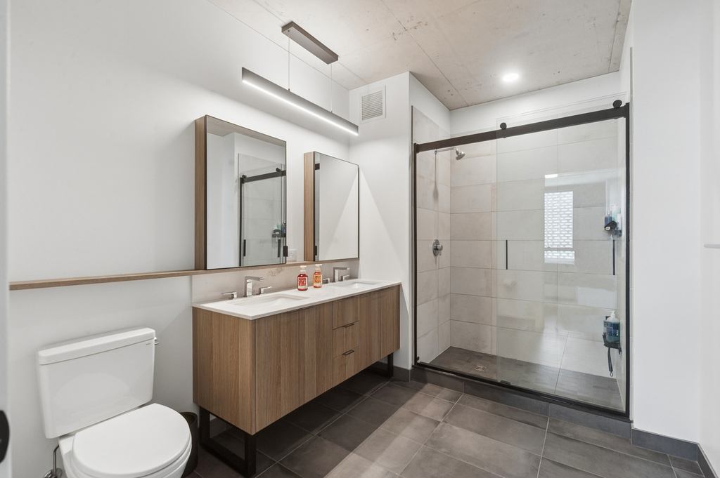 234 W Polk Street - Photo 8