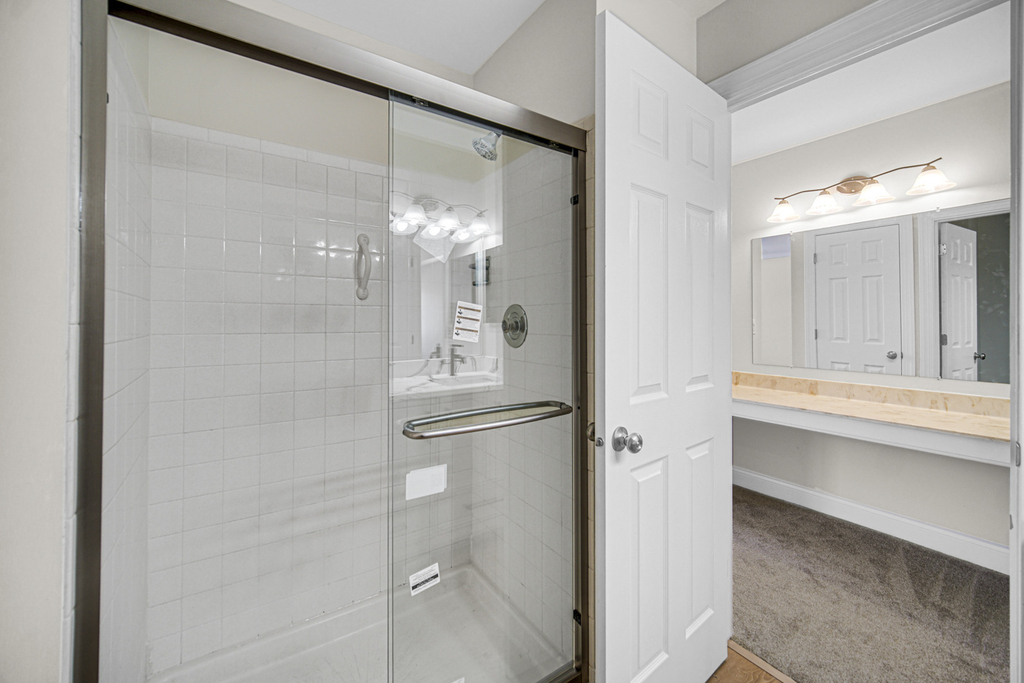 607 Berkley Court - Photo 17