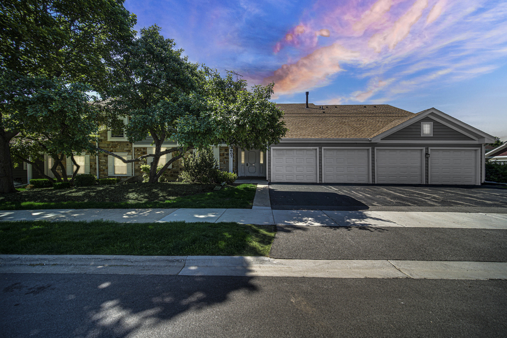 607 Berkley Court - Photo 25
