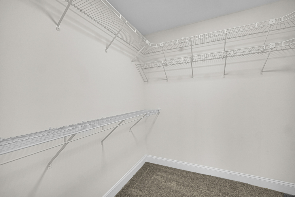 607 Berkley Court - Photo 18