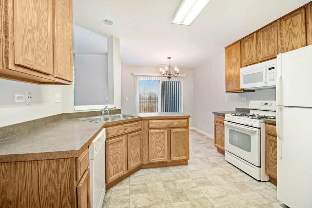 409 Metropolitan Street - Photo 6