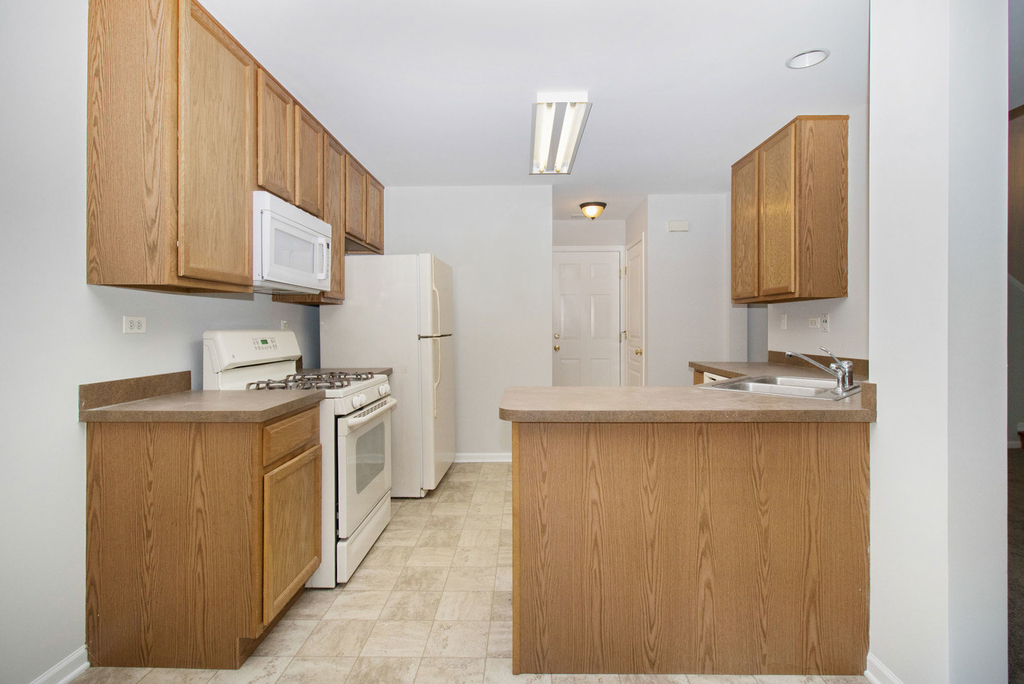 409 Metropolitan Street - Photo 8