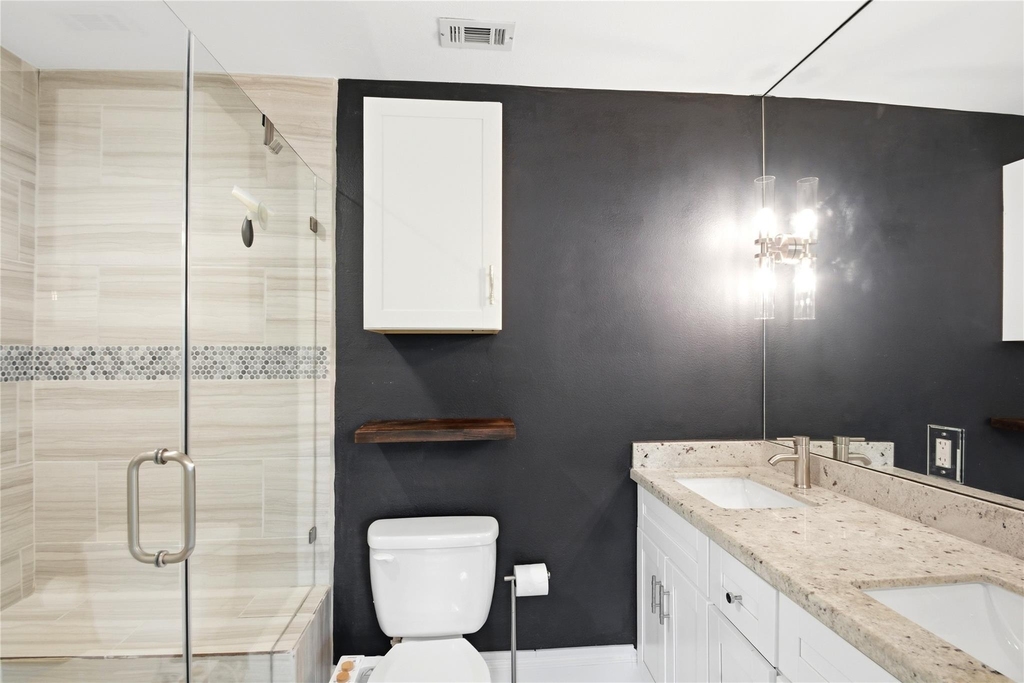 2207 Saxon Drive - Photo 20