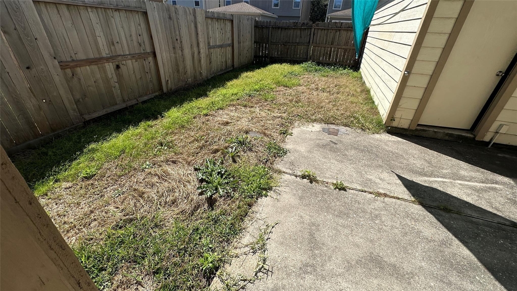 23851 Single Oak Street - Photo 14