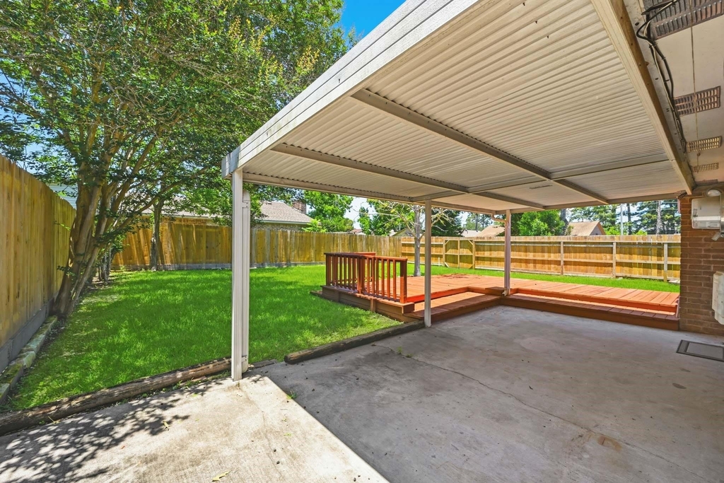 17511 Favor Bend Court - Photo 38