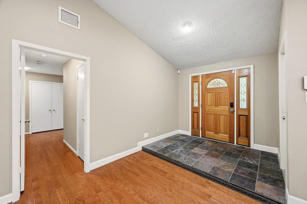 17511 Favor Bend Court - Photo 24
