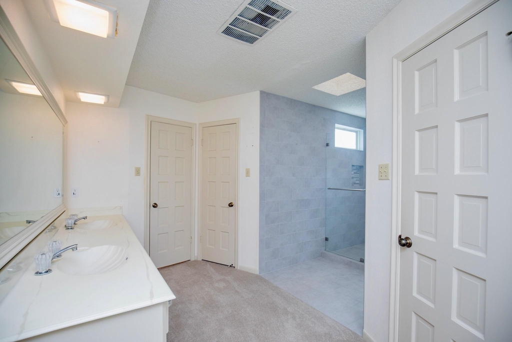 3903 Kiamesha Drive - Photo 22