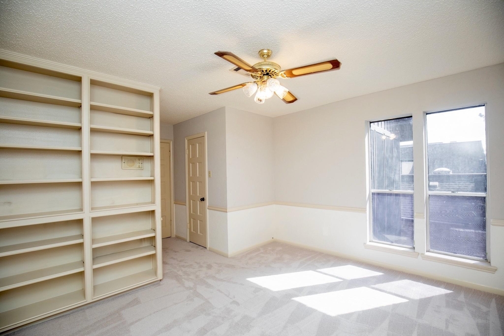 3903 Kiamesha Drive - Photo 25