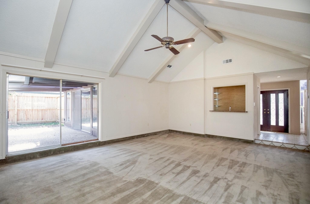 3903 Kiamesha Drive - Photo 8