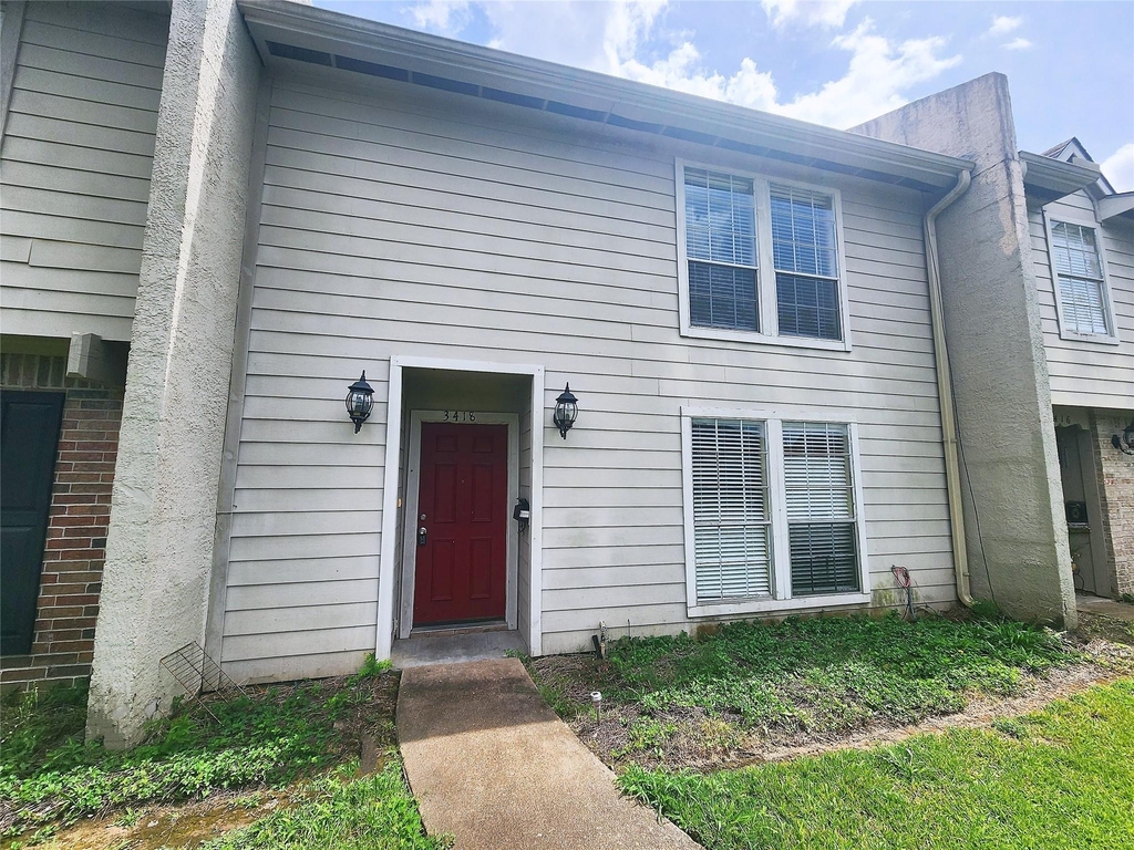 3418 Avenue P - Photo 2