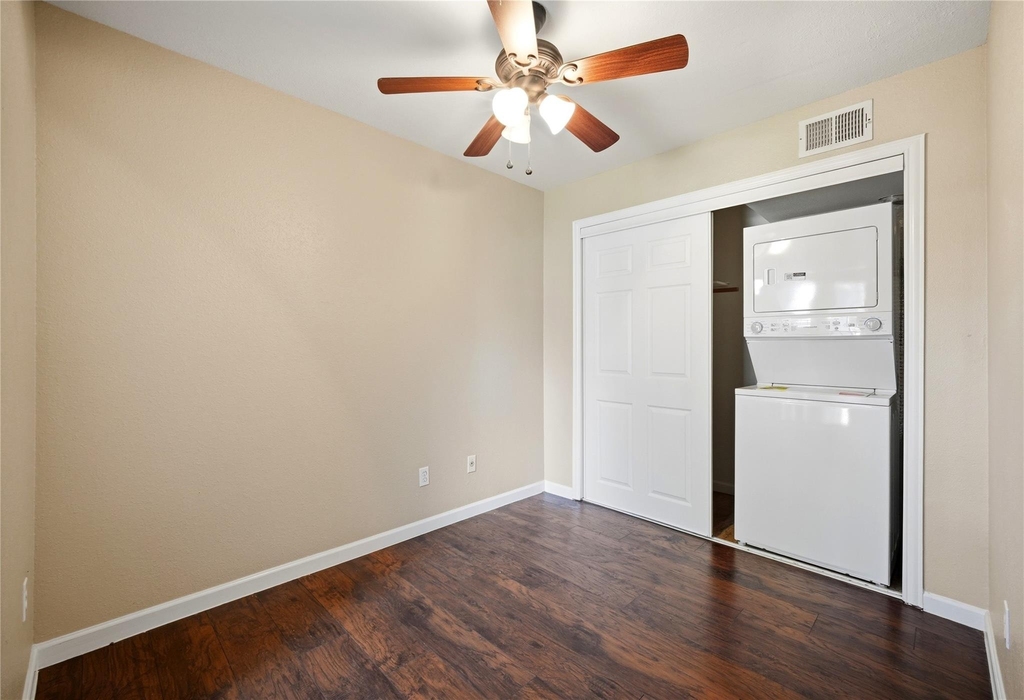 18511 Egret Bay Boulevard - Photo 14