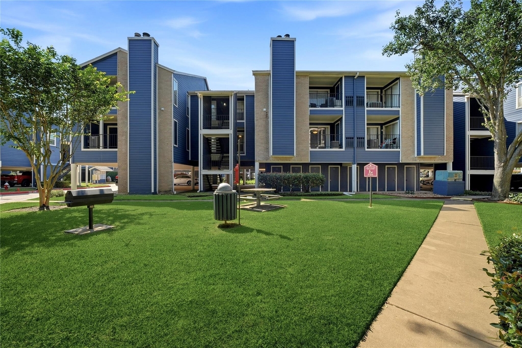 18511 Egret Bay Boulevard - Photo 6