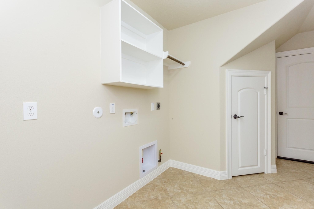 6122 Garden Lakes Lane - Photo 17