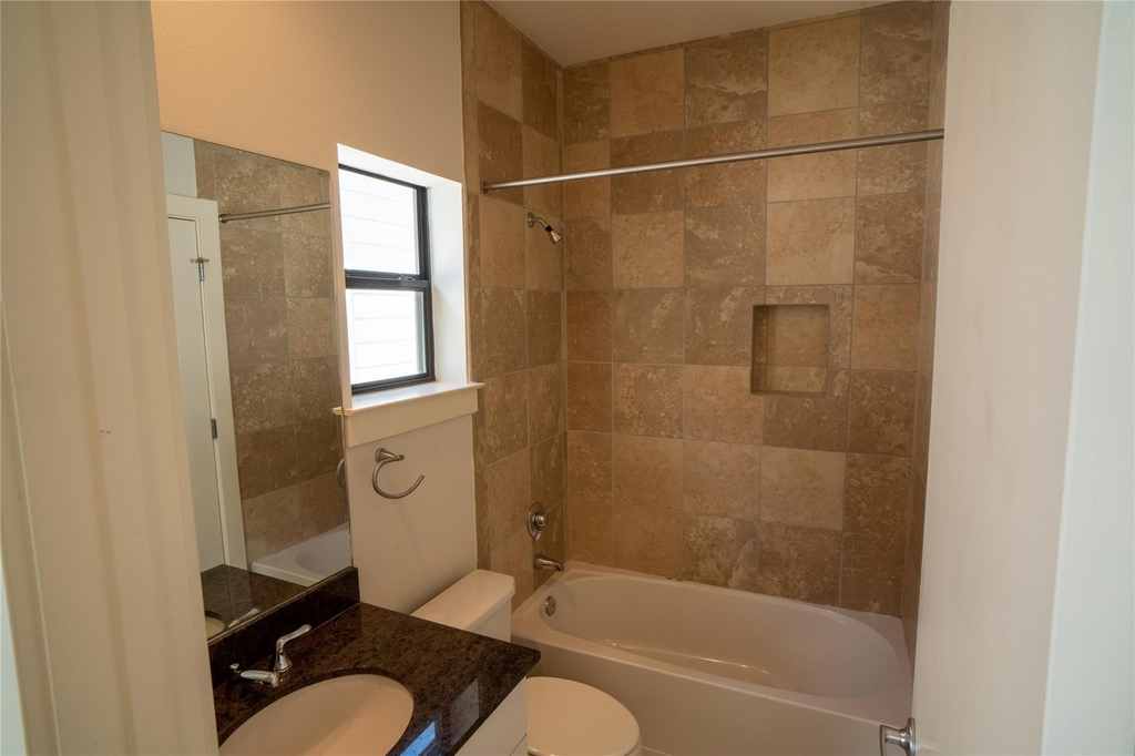4327 Eigel Street - Photo 15