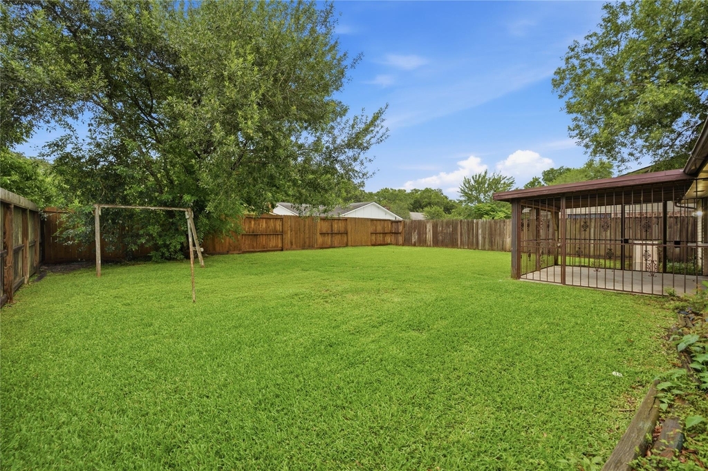 2126 Quail Valley East Drive - Photo 30