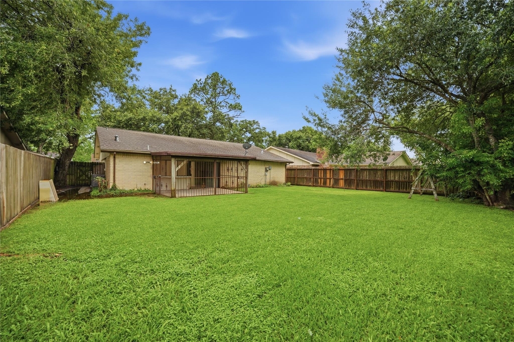 2126 Quail Valley East Drive - Photo 33