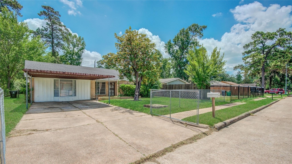 9526 Balsam Lane - Photo 1