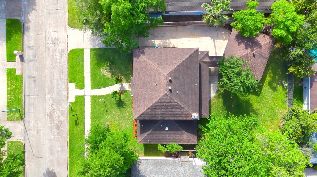 7914 Oakington Drive - Photo 32