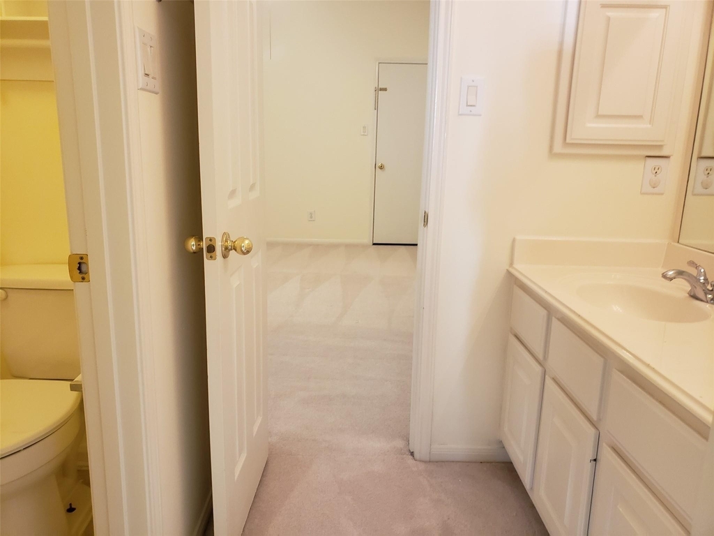 5319 Ashley Way Ct Court - Photo 27