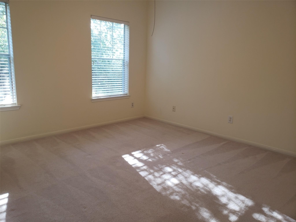 5319 Ashley Way Ct Court - Photo 23