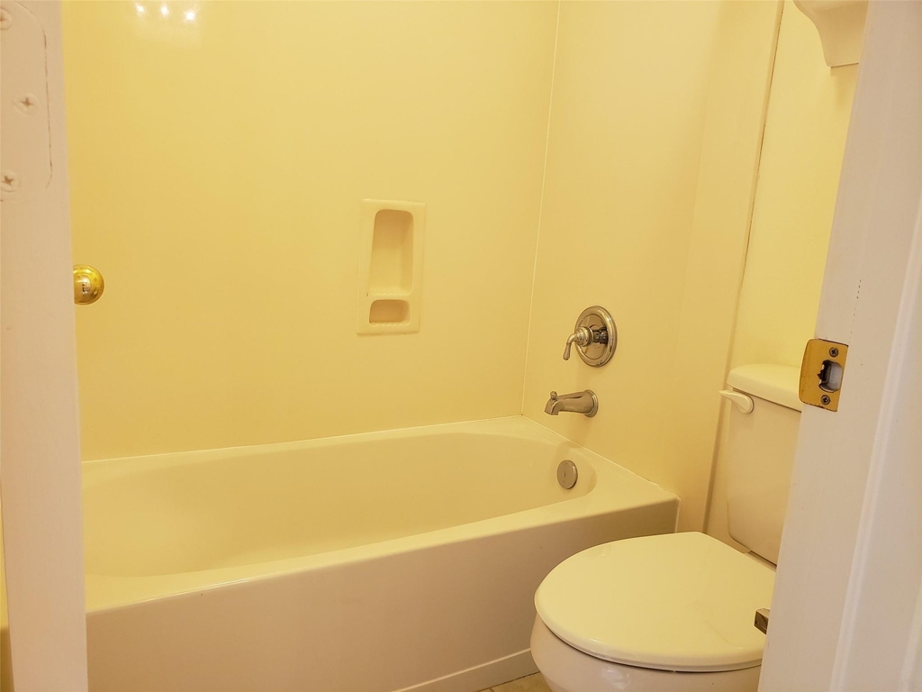 5319 Ashley Way Ct Court - Photo 26