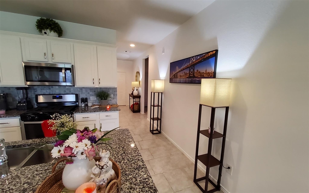 22607 Castello Lakes Drive - Photo 12