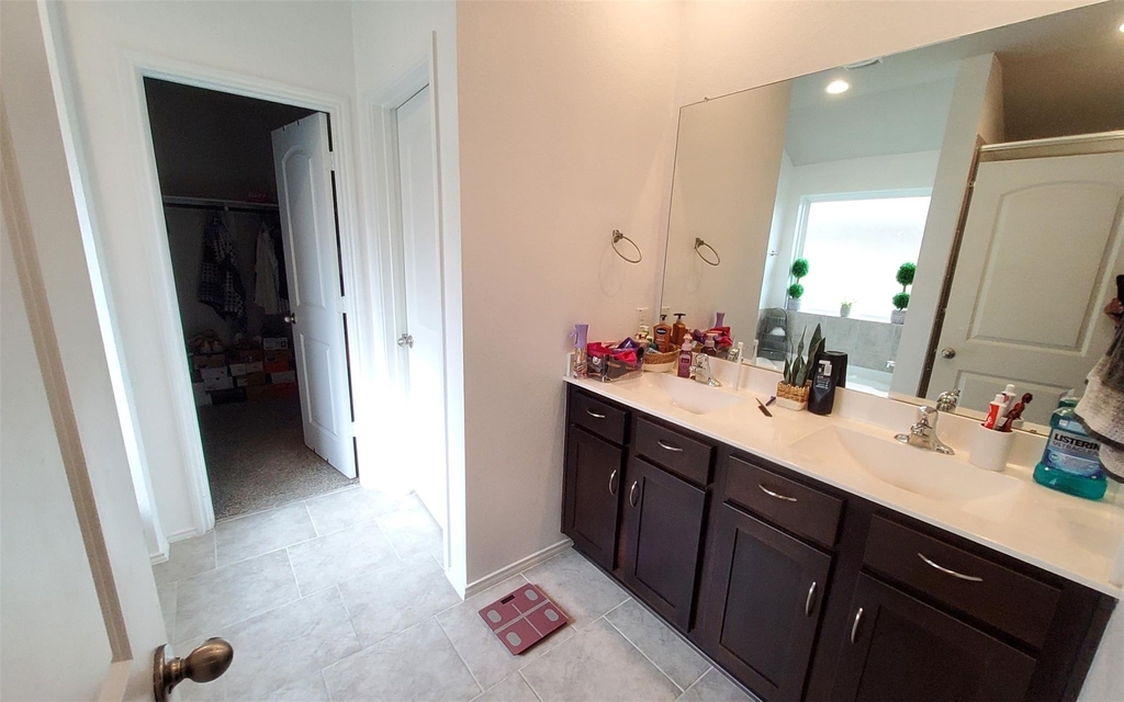 22607 Castello Lakes Drive - Photo 18