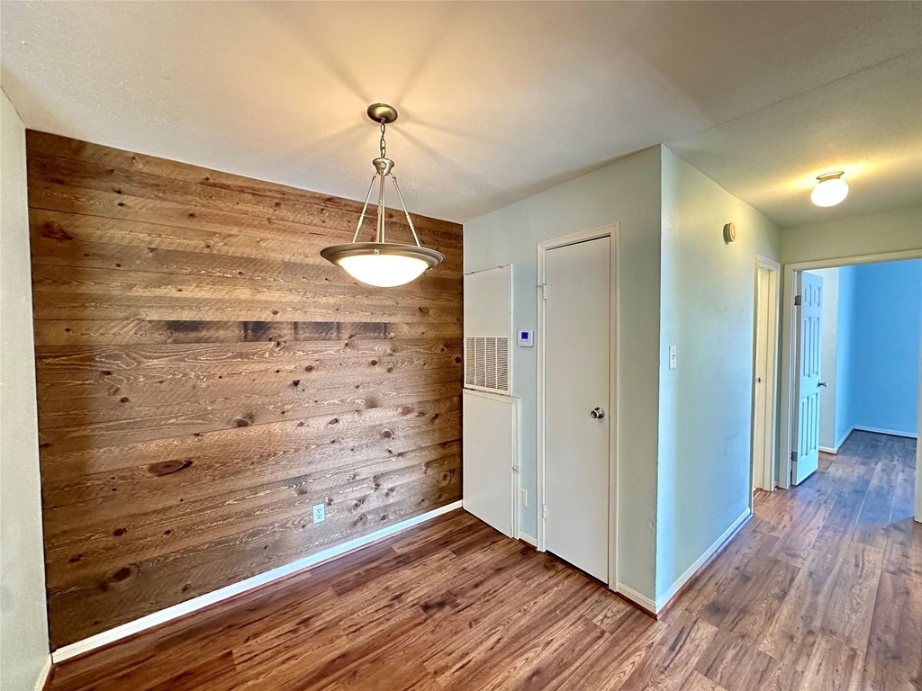 3506 Cove View Boulevard - Photo 4