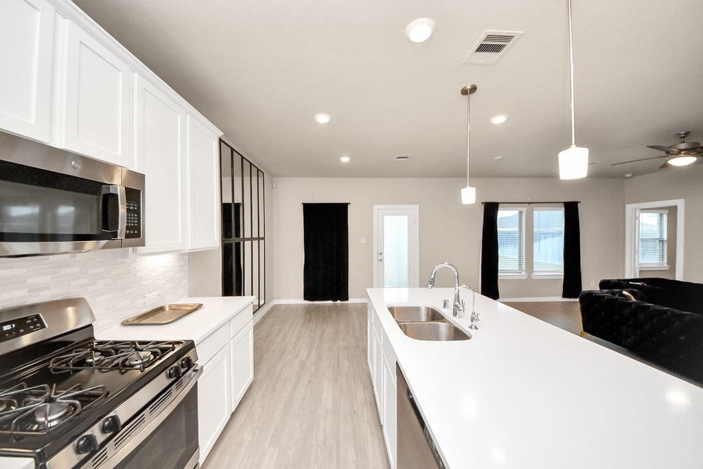 21034 Sunny Ravine Drive - Photo 28