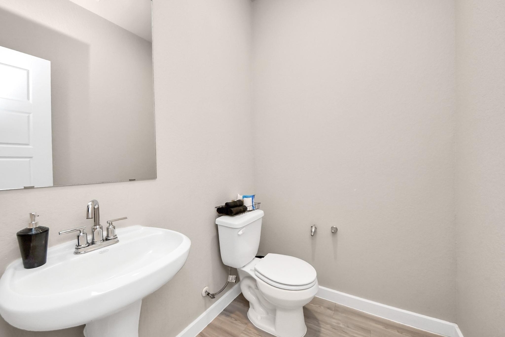 21034 Sunny Ravine Drive - Photo 31