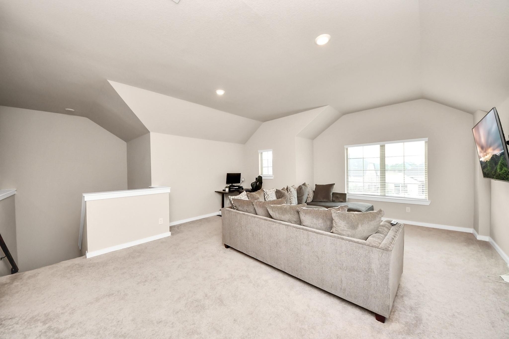 21034 Sunny Ravine Drive - Photo 24