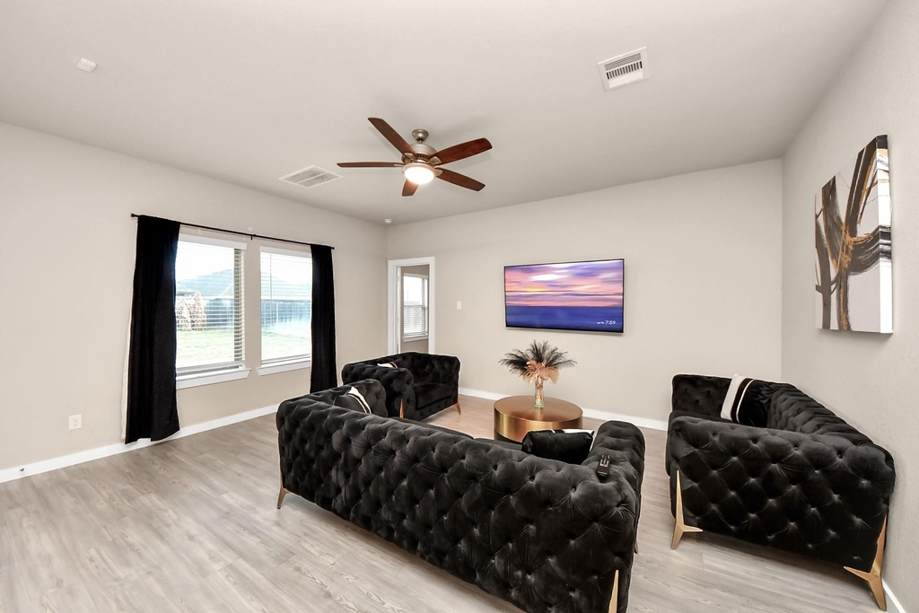 21034 Sunny Ravine Drive - Photo 3