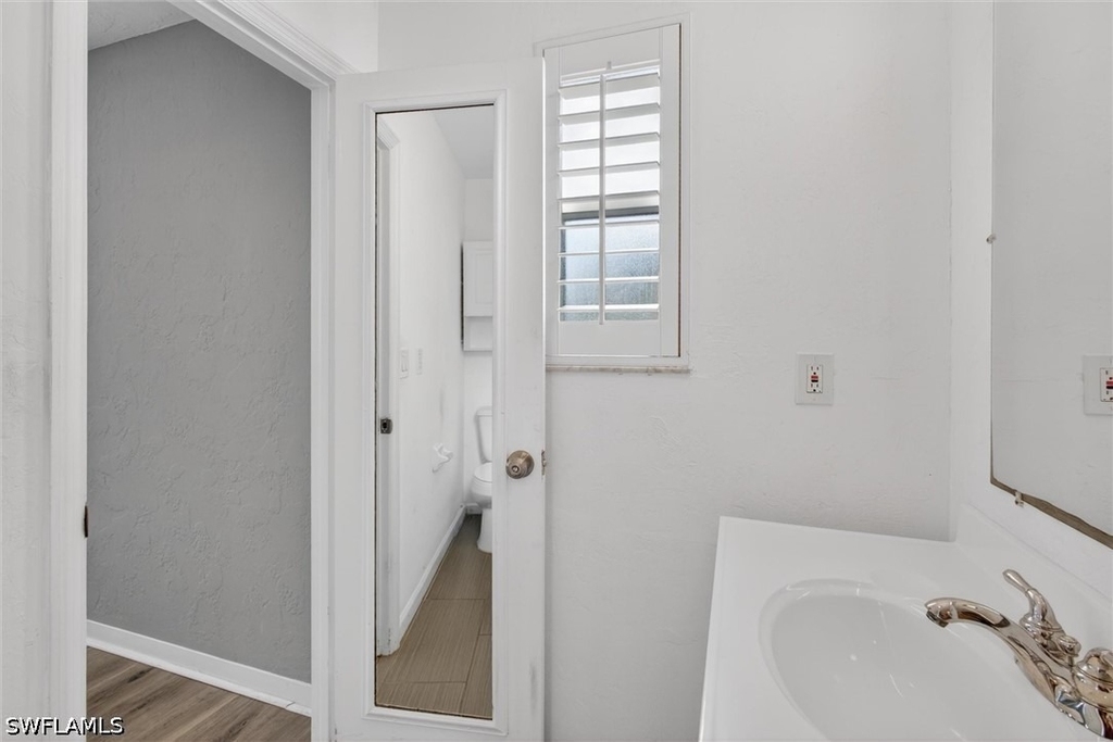 1420 Maravilla Avenue - Photo 28
