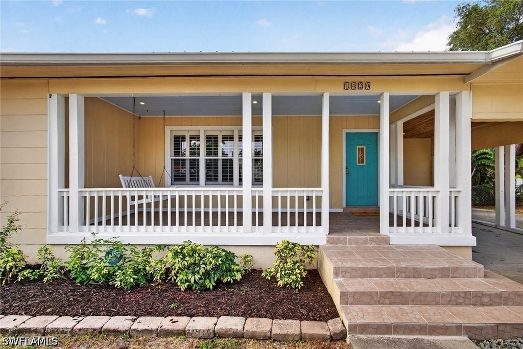 1420 Maravilla Avenue - Photo 4