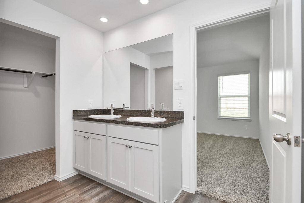 24430 Elmwood Falls Drive - Photo 20