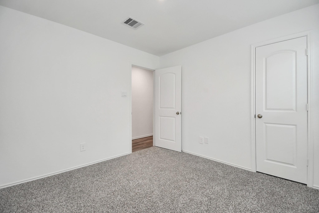 24430 Elmwood Falls Drive - Photo 23