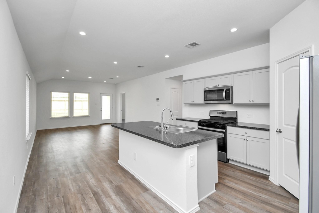 24430 Elmwood Falls Drive - Photo 6