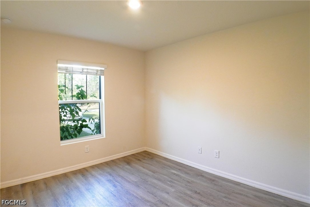 227 Rogers Street - Photo 7