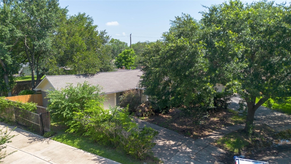 5338 Creekbend Drive - Photo 32