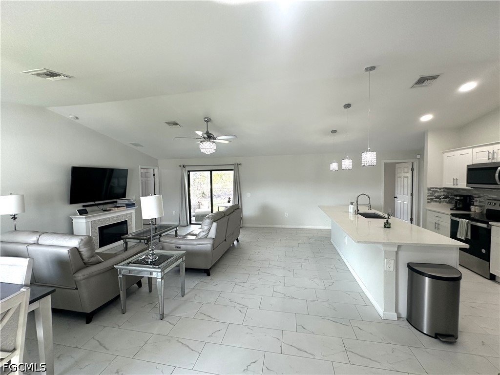 3710 38th Street Sw - Photo 5