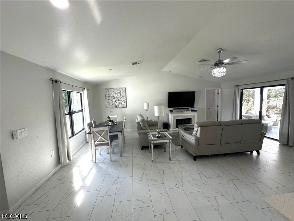 3710 38th Street Sw - Photo 6