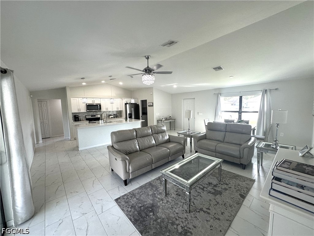 3710 38th Street Sw - Photo 8