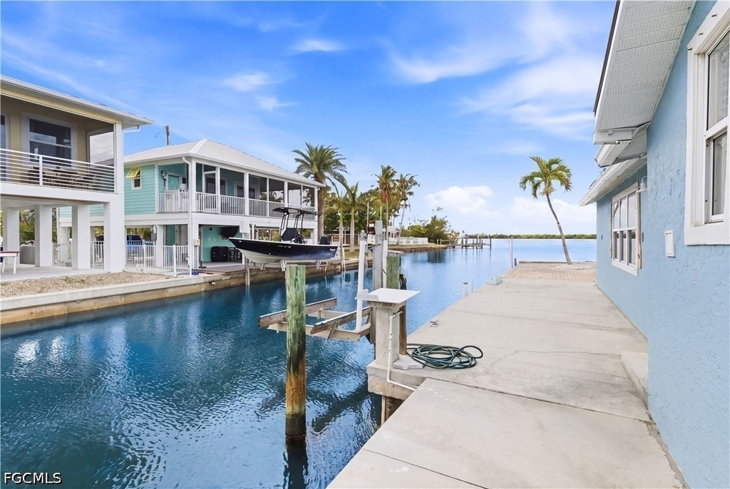 2669 Coco Plum Drive - Photo 33