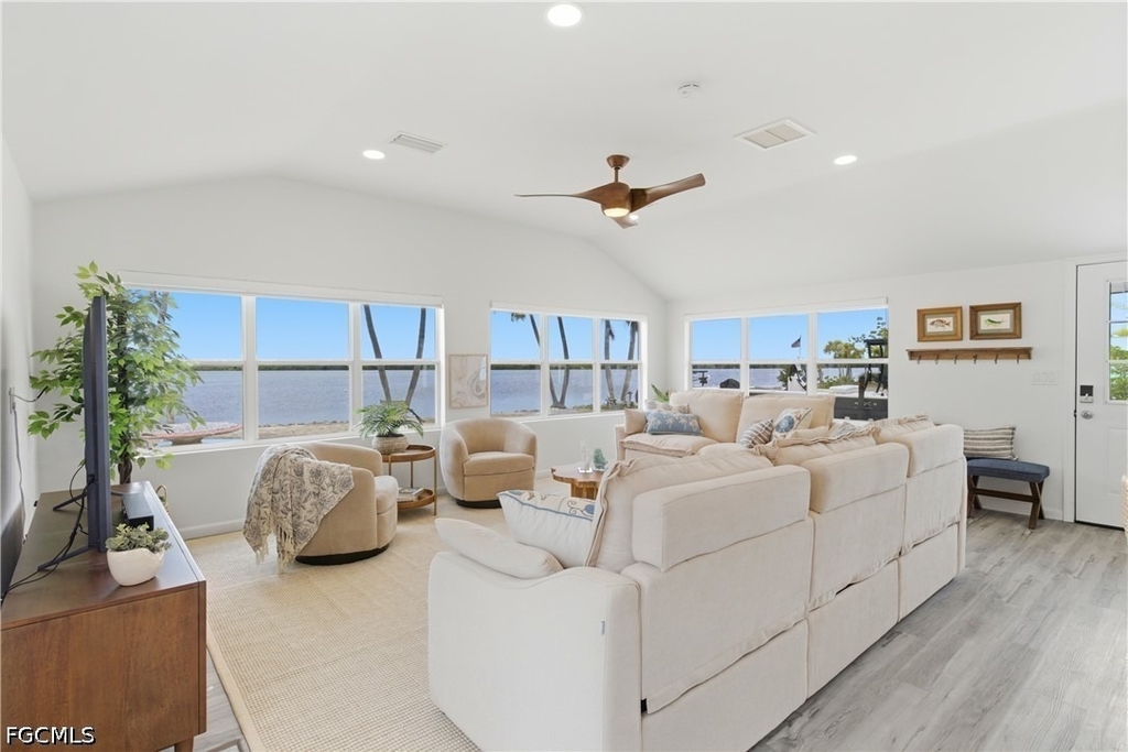 2669 Coco Plum Drive - Photo 4