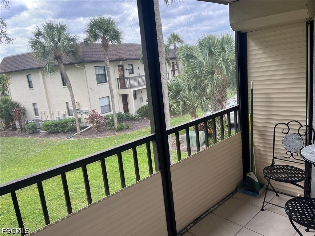 9261 Central Park Drive - Photo 9
