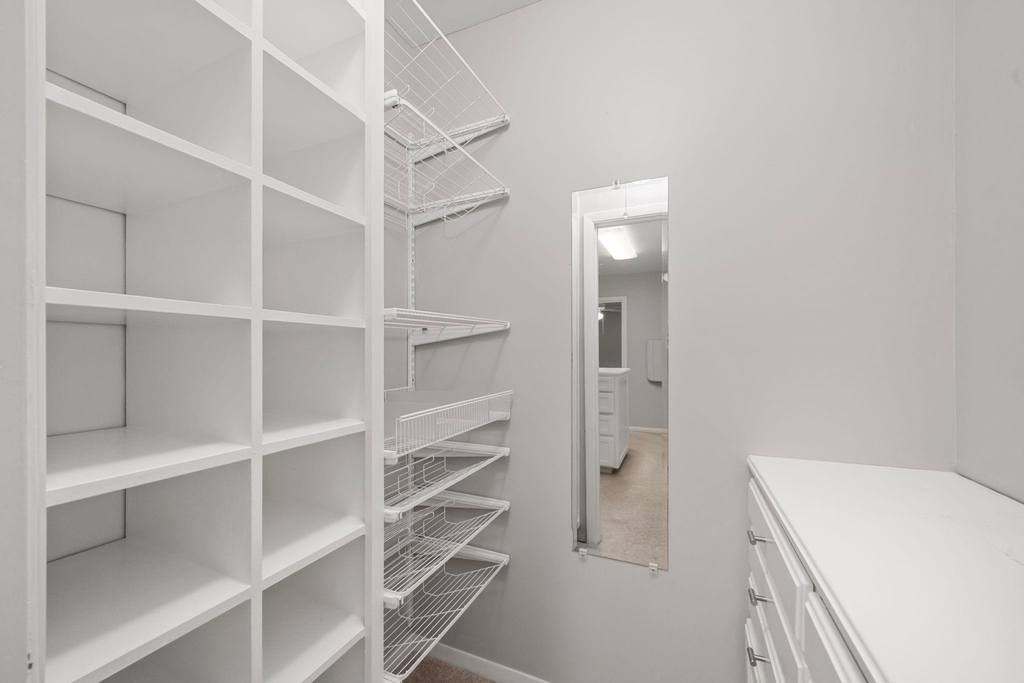 10139 Knoboak Drive - Photo 7