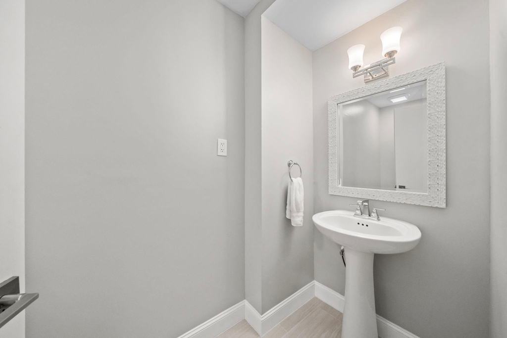 10139 Knoboak Drive - Photo 15