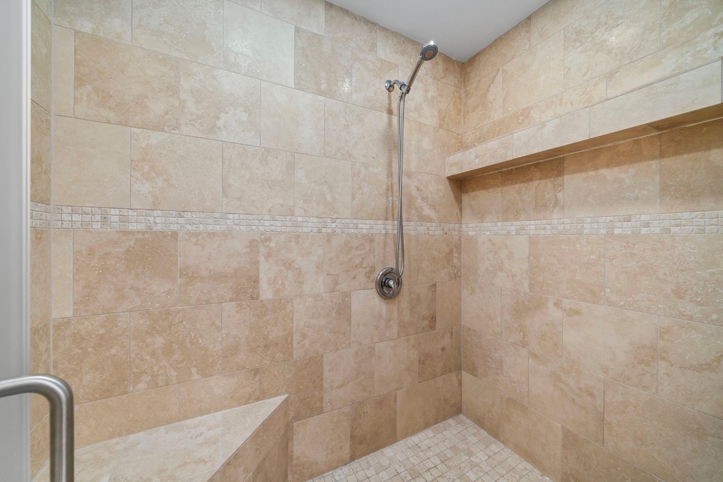 10139 Knoboak Drive - Photo 11