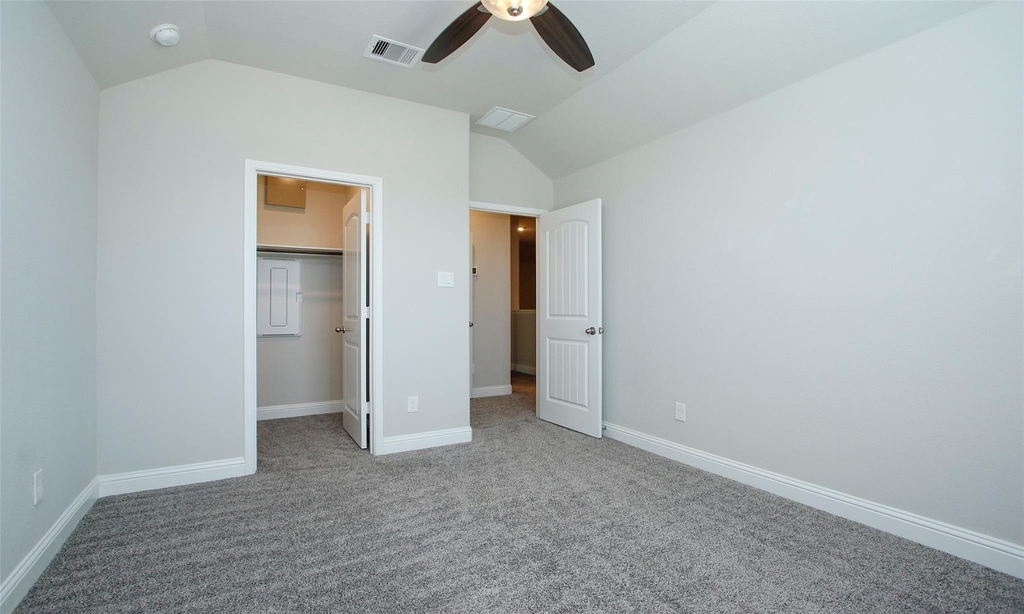 7 Heirloom Garden Place - Photo 27